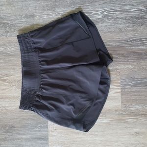 Lululemon Hotty Hot Shorts High Rise 4"